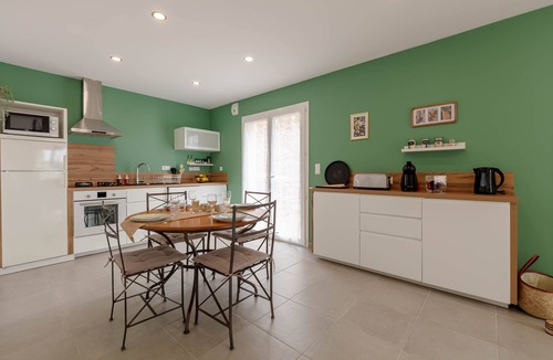 Ollioules Apartment | La Restanque - Appt climatisé