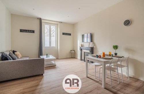 Quartier Chorier-Berriat Apartment | La ReyHome - Proche Gare et Centre - WIFI