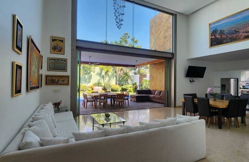Cuernavaca House | "La Roca" Beautiful house in gated community with private pool in Cuernavaca