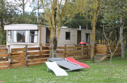 Deneze-sous-le-Lude House | La Rocaille at La Cerniére with shared Pool