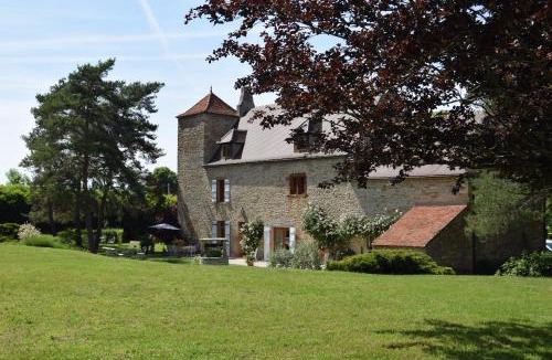 Bresse-sur-Grosne Bed & Breakfast | La Rochelière