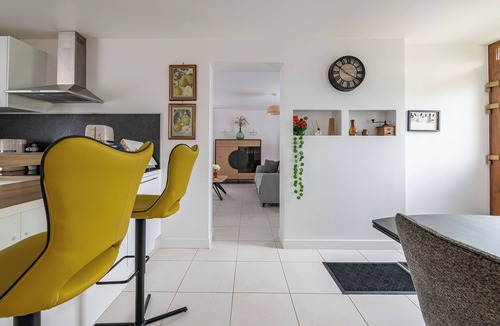 La Grande-Paroisse House | La Rochoise 1 hour from PARIS