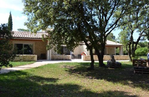 Saint-Restitut Bed & Breakfast | La Romagnolette