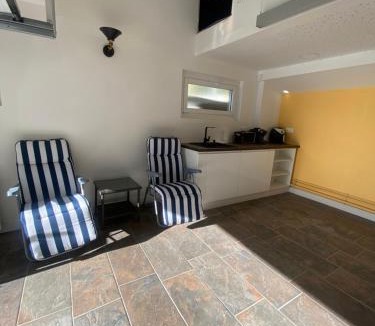 Maintenon Apartment | La romance 19