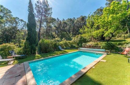 Mondragon House | La Romarine