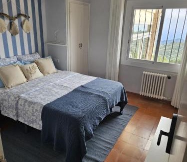 Tossa de Mar Bed & Breakfast | La Roqueta Hotel