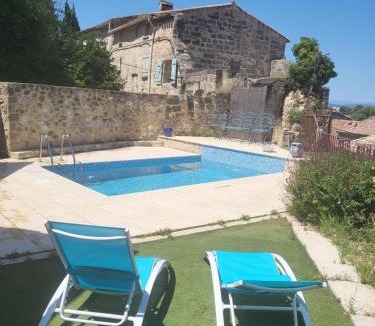 Saint-Pons-de-Mauchiens Bed & Breakfast | La rose du vent