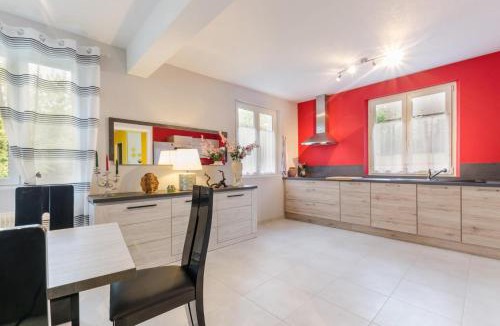 Landreville House | La rose d'henri