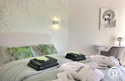 La Cheze Bed & Breakfast | La rose des vents