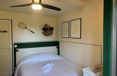 Saint-Didier-au-Mont-d'Or Bed & Breakfast | La Rose du Petit Bois