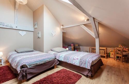 Wintzenheim-Kochersberg House | La Rose Trémière