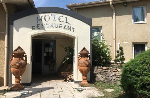 Chesnes Hotel | La Roselière