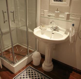 Sainte-Colombe House | La Roselière