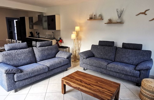 Longeville-sur-Mer House | La Roseraie 1km from the beach