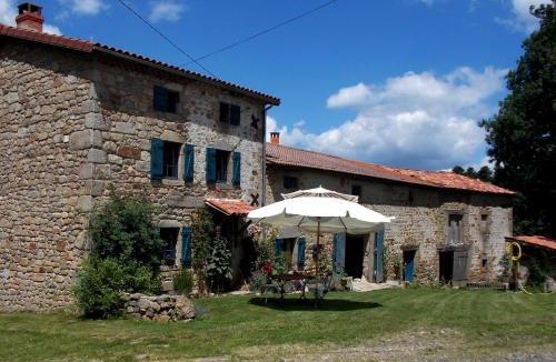 Auzelles Bed & Breakfast | La Rosière