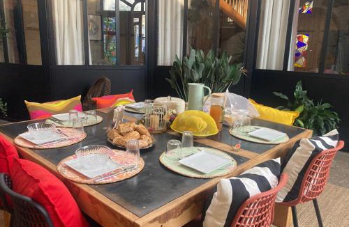 Poligny Bed & Breakfast | La Rotonde