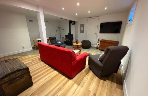 Saint-Raymond Ski Chalet | La Roue Dort