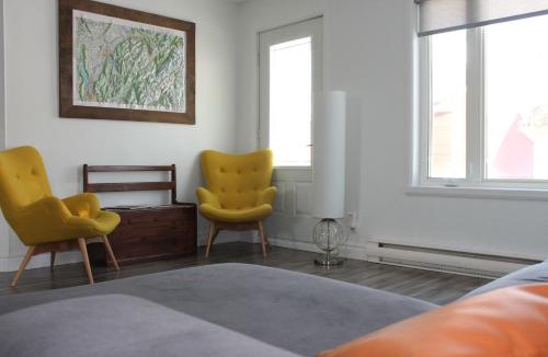 Saint-Raymond Ski Chalet | La Roue Dort