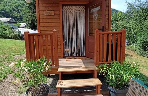Saint-Remy-de-Maurienne Ski Chalet | LA ROULOTTE DE MARIE