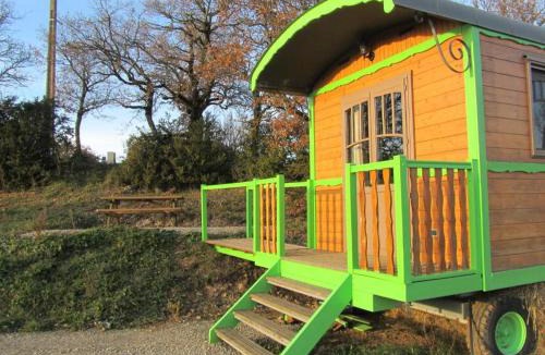 Saint-Jean d'Alcas Apartment | La Roulotte d'Alcas