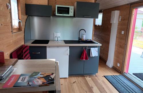 Castelnau-de-Montmiral Ski Chalet | La roulotte du tonnelier