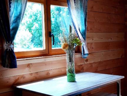 Cambounes House | La roulotte à Marie