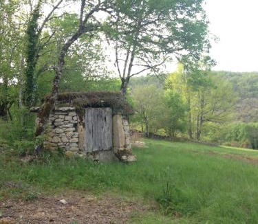 Cahors House | La Roulotte CLERELU - Du domaine des Ramonets