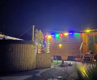 Saintes Agglomeration Other | La roulotte D'elfes