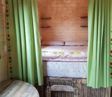 Chiroubles House | La Roulotte de Chiroubles