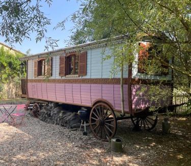 Pugnac House | La roulotte de Glorit