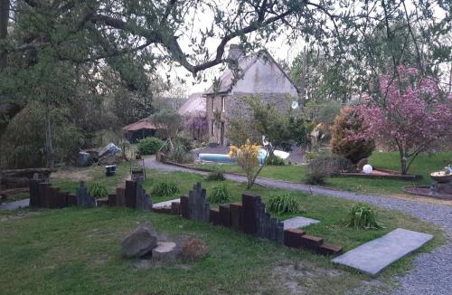 Conde-sur-Vire Other | LA ROULOTTE DE GERMAINE