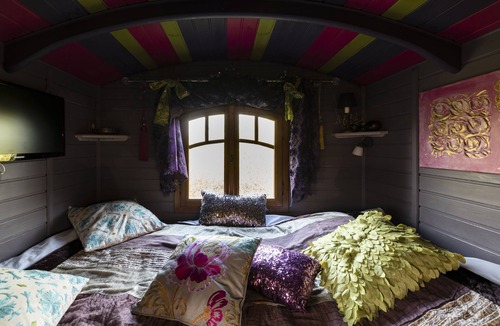 Pugnac Bed & Breakfast | La Roulotte de Glorit