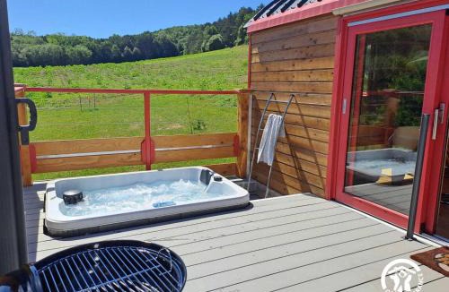 Castelnau-de-Montmiral House | La roulotte du tonnelier