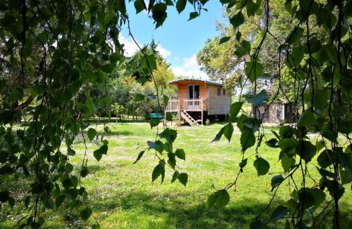 Montesquieu-Lauragais Apartment | La Roulotte de Negra