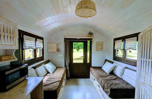 Neung-sur-Beuvron House | La roulotte