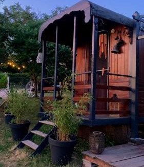 Saint-Agnan Apartment | La roulotte d'Elicie