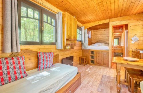 Monsac House | La Roulotte Jaune