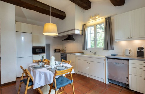 Tresques House | La Rouveyrolle by Interhome