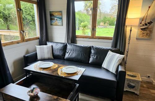 Tinteniac House | La Rouyonnaise