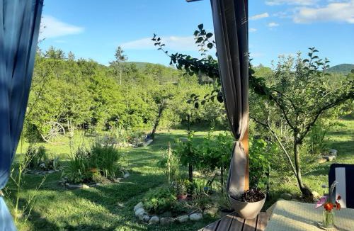 Rouret Bed & Breakfast | la ruche