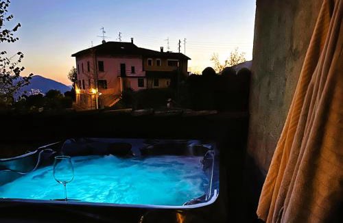 Bosco Luganese House | La Rungia - Private Jacuzzi, Free Parking & EV Wallbox