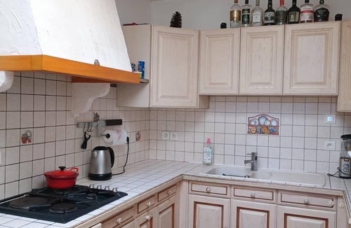 Saint-Michel-Mont-Mercure House | La Rustica