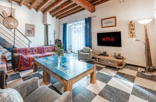 Cuxac-Cabardes House | La Rustique, maison de charme proche Carcassonne - jardin, wifi, tout équipée