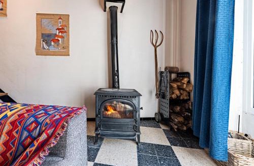 Cuxac-Cabardes House | La Rustique, maison de charme proche Carcassonne - jardin, wifi, tout équipée