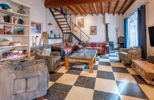 Cuxac-Cabardes House | La Rustique, maison de charme proche Carcassonne - jardin, wifi, tout équipée
