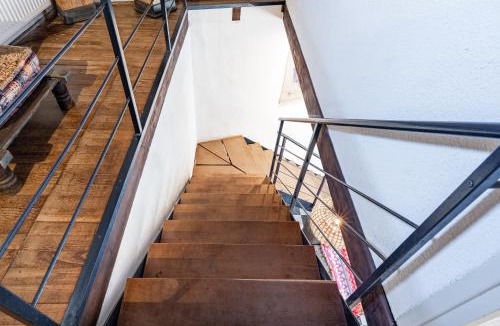 Cuxac-Cabardes House | La Rustique, maison de charme proche Carcassonne - jardin, wifi, tout équipée
