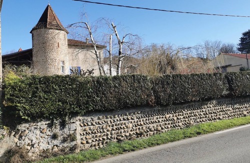 Lens-Lestang Apartment | La Saônette