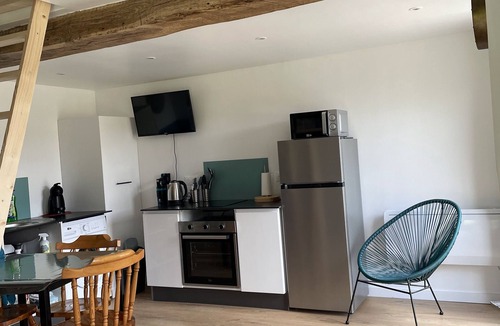 Le Mayet-de-Montagne Ski Chalet | La Saboterie