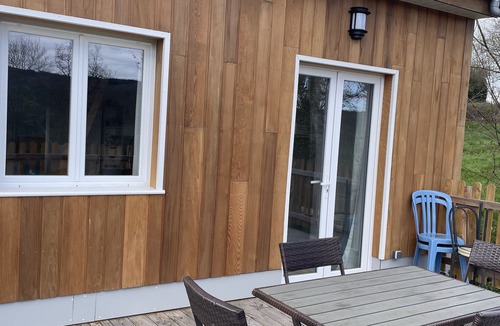 Le Mayet-de-Montagne Ski Chalet | La Saboterie