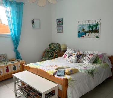 Saint-Genis Bed & Breakfast | La Salamandre 66